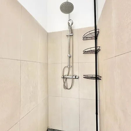 Le Cocon Urbain - Spacieux - Hyper Centre 아파트